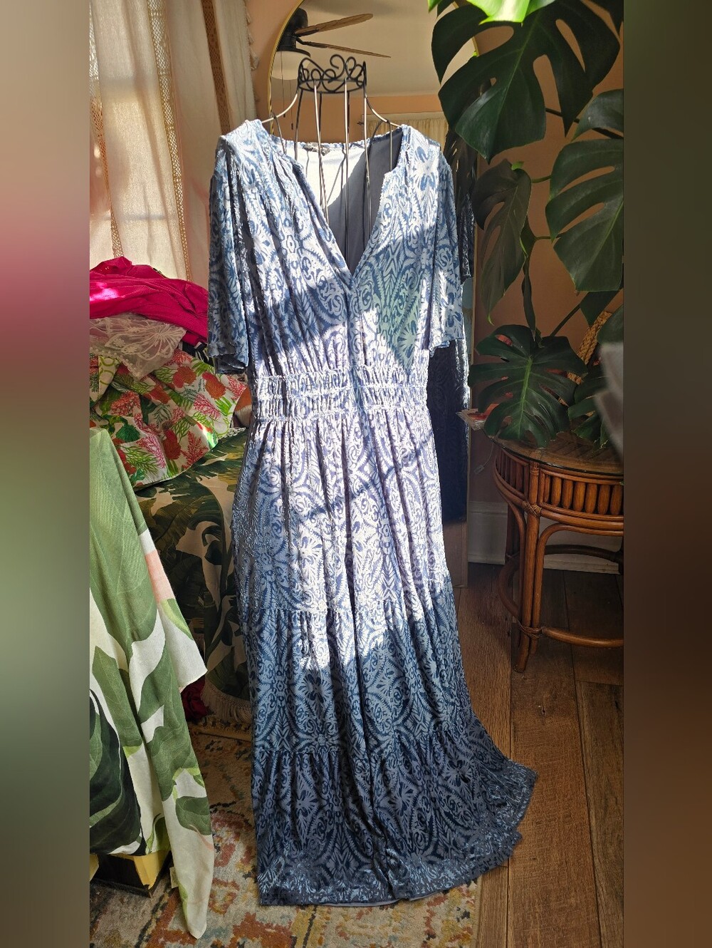 Simplee Blue Velvet Burnout Ombre Tiered V-Neck Flutter Sleeve Maxi Dress XL